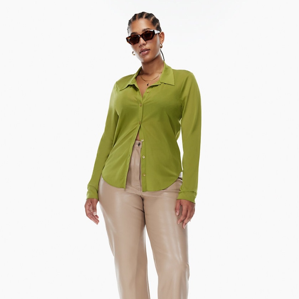 3/$30 Wilfred Pose shirt